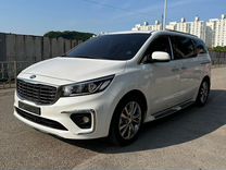 Kia Carnival 2.2 AT, 2020, 52 647 км, с пробегом, цена 2 790 000 руб.