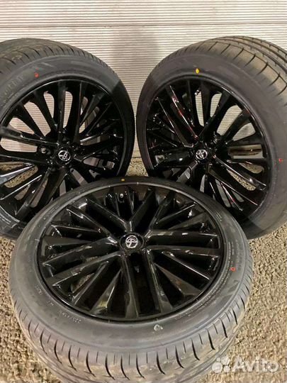 Колеса в сборе Toyota Camry R18