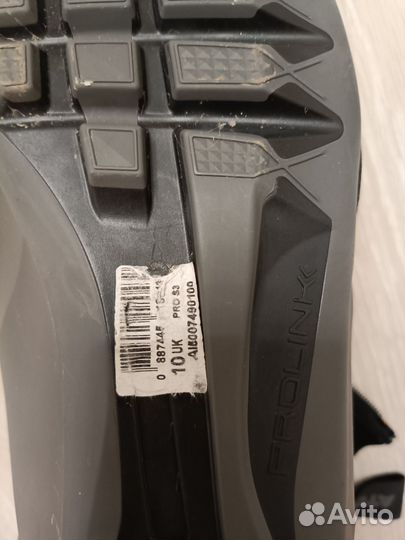 Лыжные ботинки