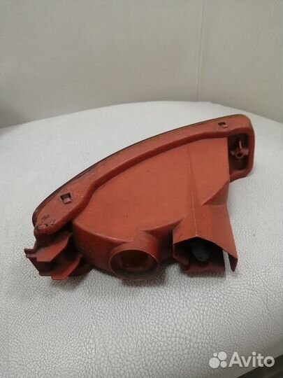 Повторитель в бампер Toyota Exiv