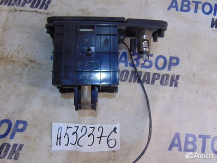 Пепельница передняя для Kia Spectra 2001-2011г