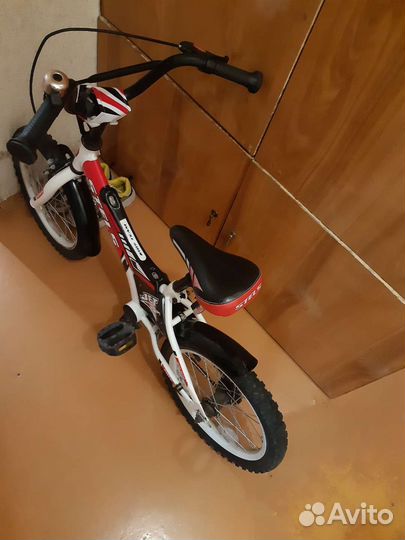 Детский велосипед бу 16