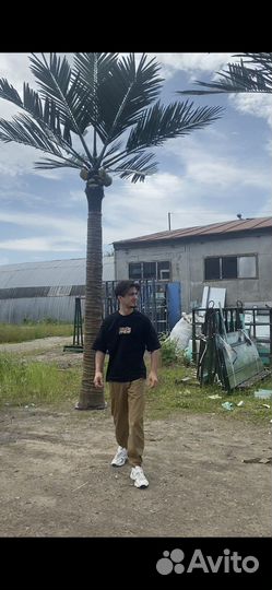 Искусственная пальма