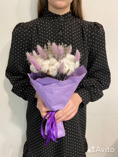 Букет из сухоцветов хлопок и лаванда