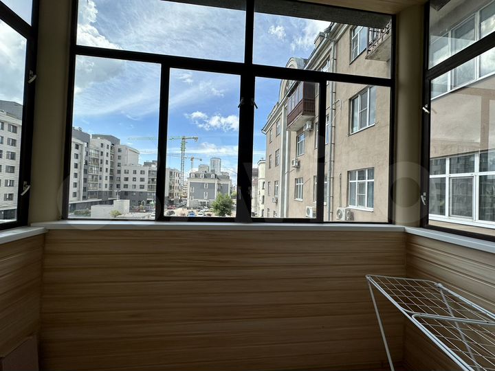 2-к. квартира, 82 м², 3/5 эт.