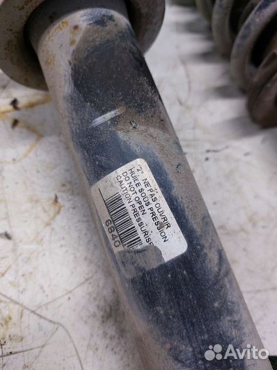 Стойка передняя Peugeot 407 Пежо 407