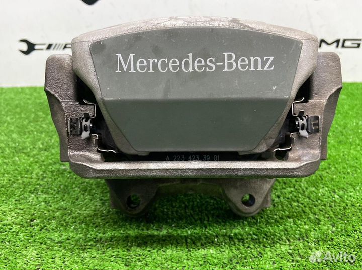 Суппорт тормозной задний правый Mercedes-Benz