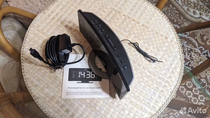 Радиочасы с будильником MAX CR-2914 fm 87.5-108 мг