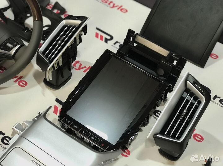 Рестайлинг Toyota Land Cruiser 200 в 2016г kPafoM