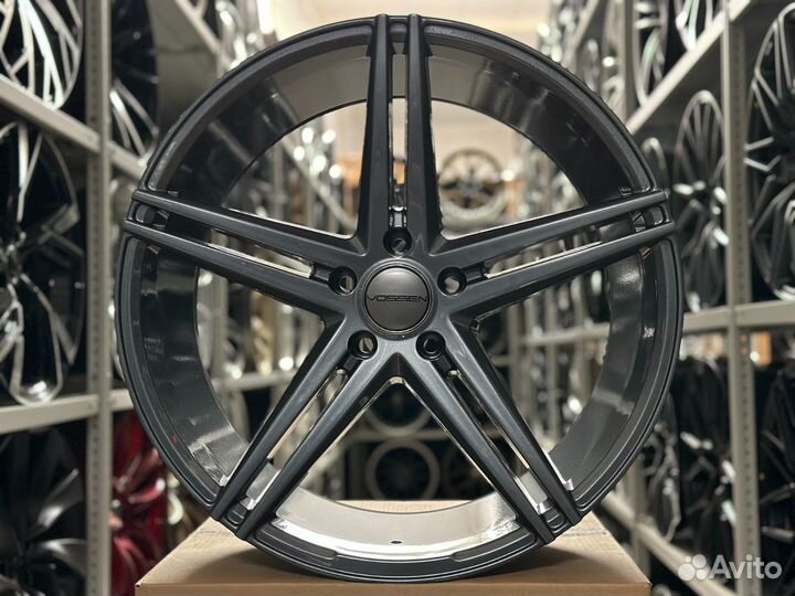 Диски Vossen VPS-302 R20 8.5j et+35 5*114.3