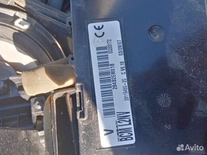 Блок комфорта Nissan Tiida 2009