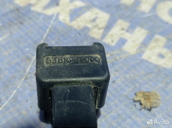 Датчик педали тормоза Hyundai Elantra Xd седан