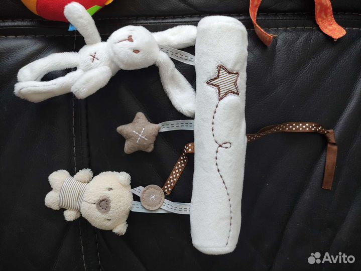 Подвеска на кроватку