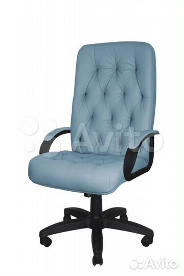 Офисное кресло