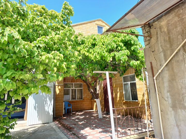 Дом 110 м² на участке 1,5 га