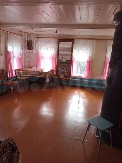 Дом 50 м² на участке 5 сот.