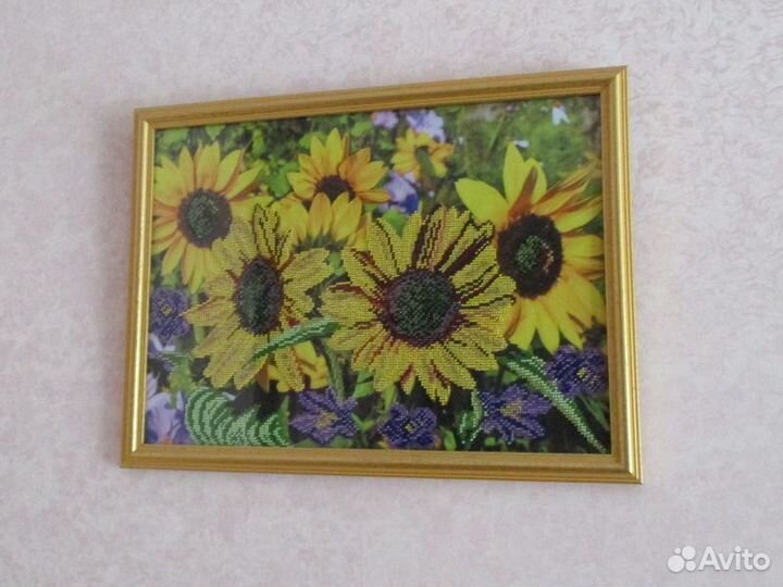 Картина вышитая бисером 
