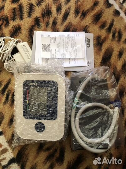 Тонометр автоматический новый