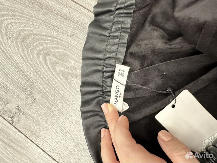 Шорты кожаные Mango новые
