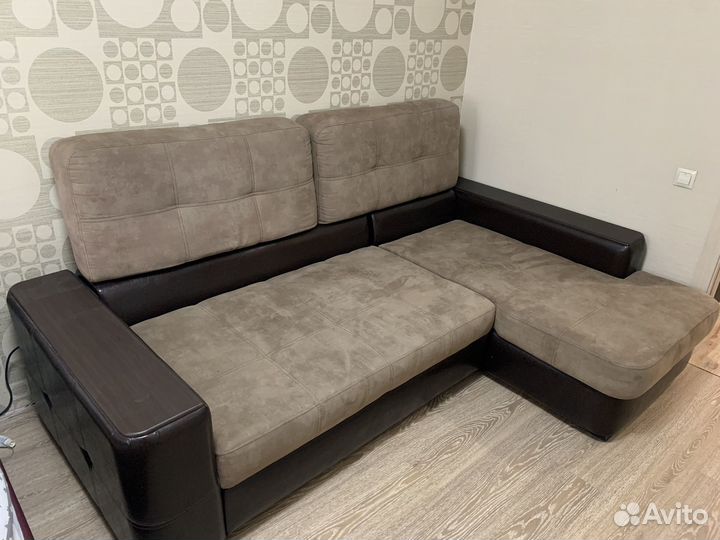 Угловой диван бу