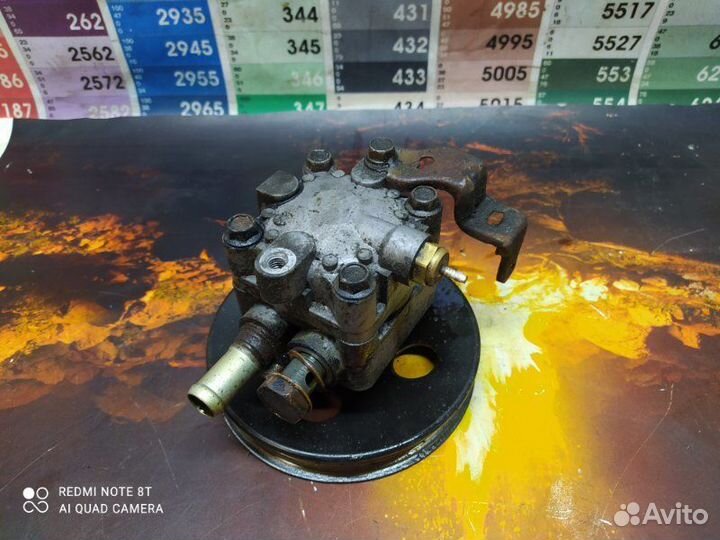 Насос гидроусилителя руля Mitsubishi Lancer