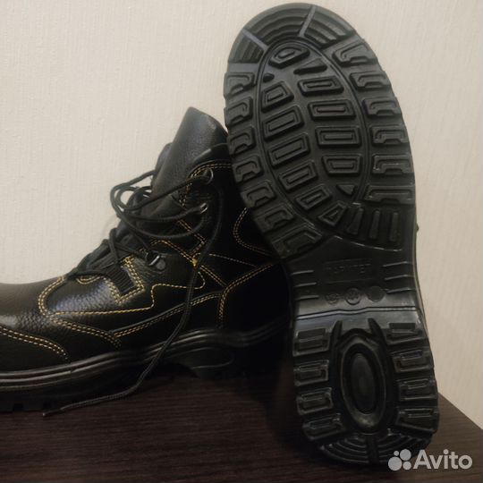 Ботинки рабочие мужские со вставкой