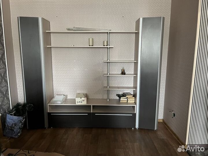 Стенка в гостиную