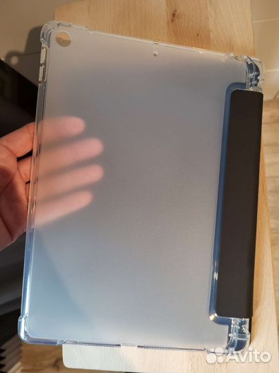 Чехол на iPad 10.2 новый