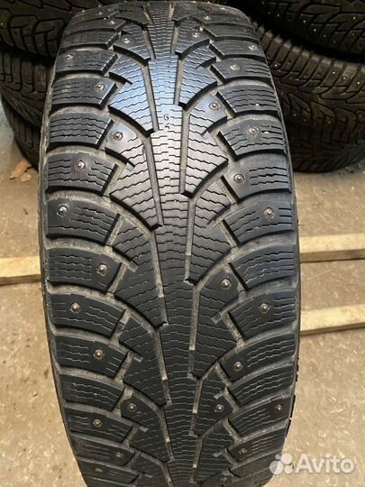 Nokian Tyres Hakkapeliitta C Van 215/65 R16