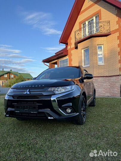 Mitsubishi Outlander 2.0 CVT, 2021, 71 950 км