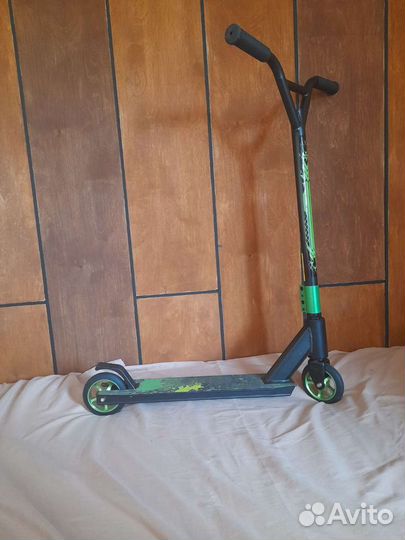 Трюковой самокат.Новый