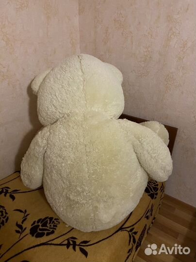 Плюшевый медведь