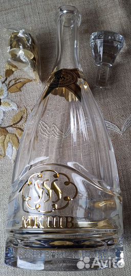 Бутылка хрустальная 1.5л московское подар. короб