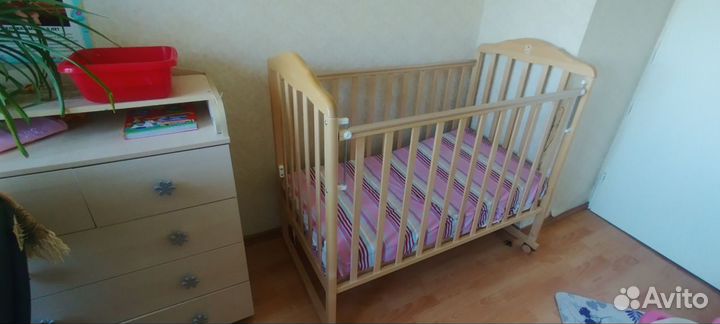 Детская кроватка с матрасом 60х120