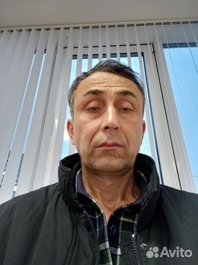 Садовник помощник по хозяйству