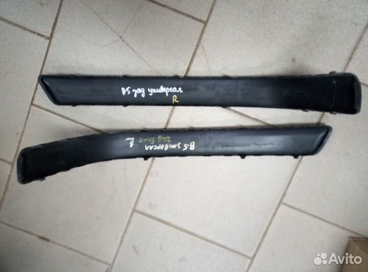 Молдинг заднего бампера VW Passat B5 Универсал