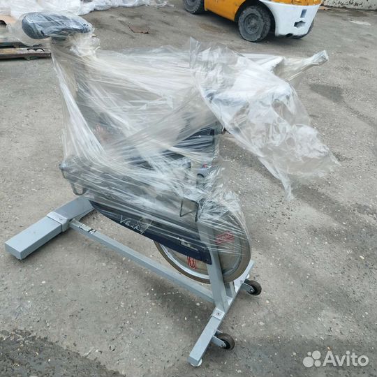 Велотренажер Спин-байк (Сайкл) Star Trac Spinner V