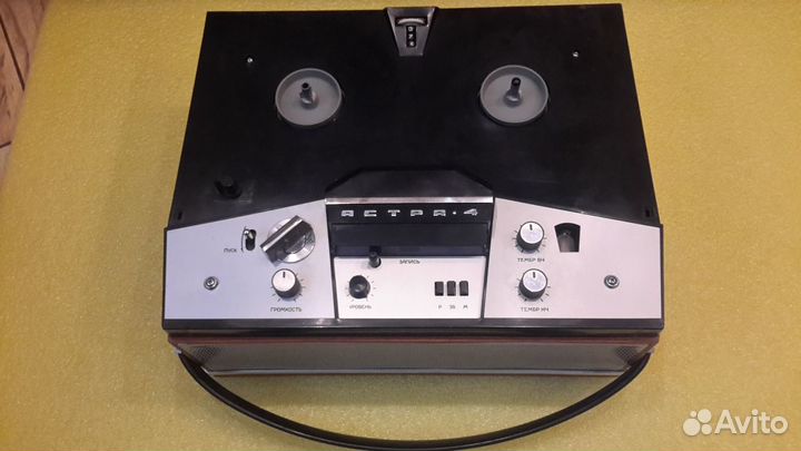 Детали магнитофонов Астра4, Днипро11