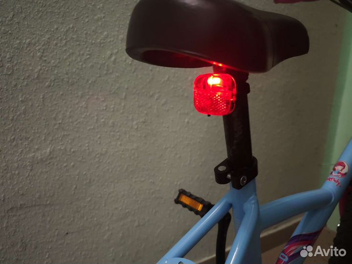 Детский велосипед 16