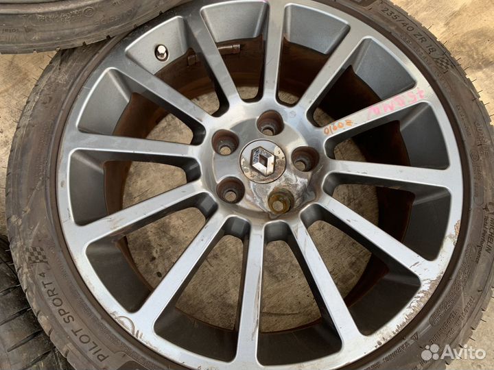 Комплект колес Renault Megane 2 RS 235/40R18