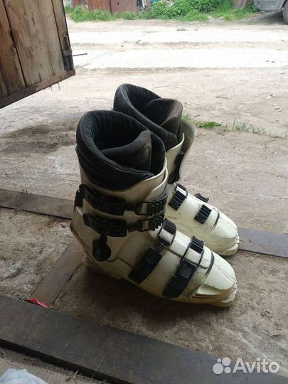 Ботинки горнолыжные salvo