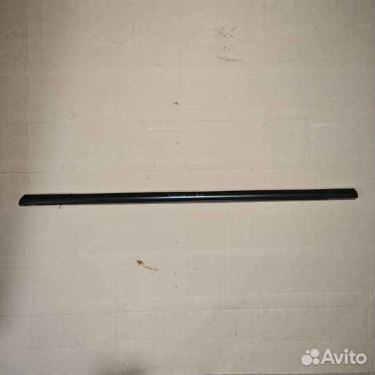 Уплотнитель стекла наружный Hyundai Тuсsоn 1(JM)