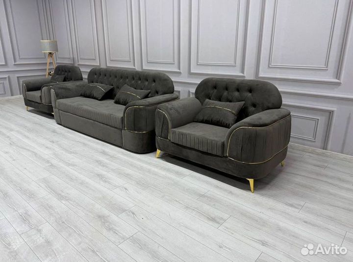 Диван с ящиками