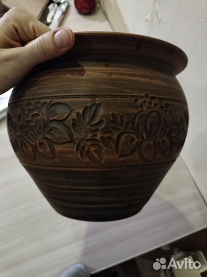 Глиняный горшок для запекания большой