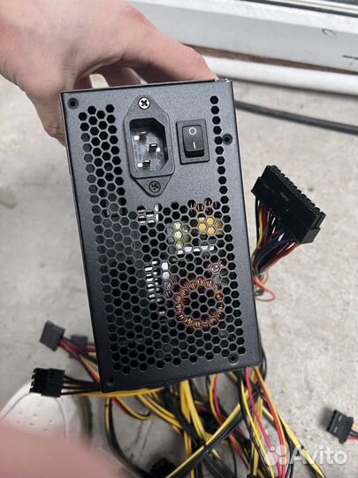 Блок питания