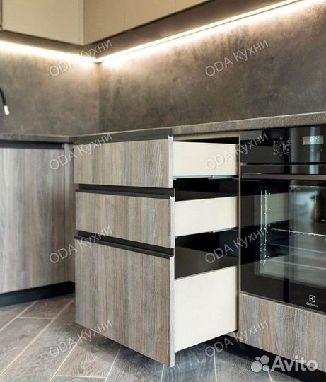 Кухонный гарнитур с доставкой и сборкой