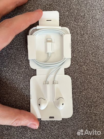 Apple earpods lightning оригинальные