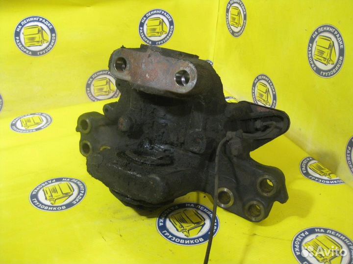 Цапфа поворотная 7420556296 renault trucks, Premiu