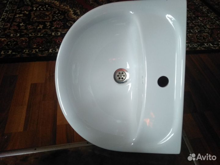 Раковина в ванную