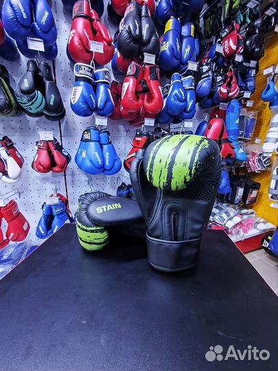 Боксёрские перчатки Boybo 